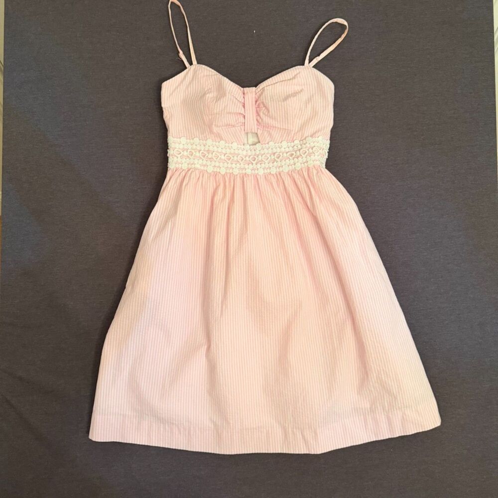 Lilly Pulitzer Pink Seersucker Bow Front Dress Size 0 Cotton Lace Trim